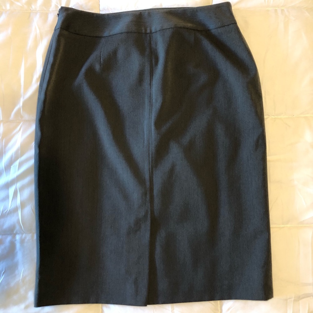 AK Anne Klein Grey Pencil Skirt